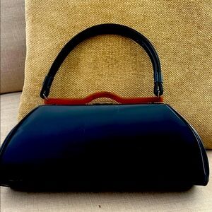 Vintage Garay Purse 1950s -1960s Leather & Bakelite Tortoise handle.